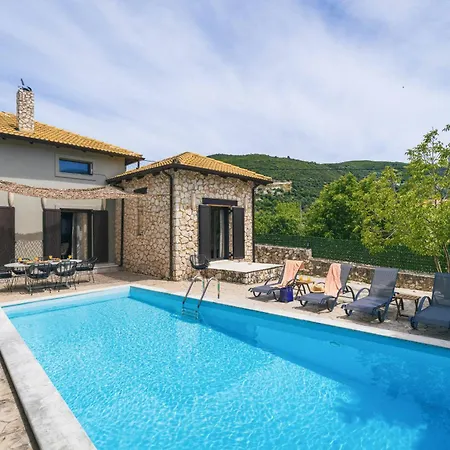 Terra, A Private, Luxury With Pool Villa Vasiliki (Lefkada)
