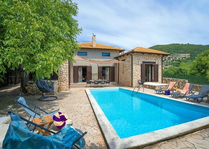 Villa Villa Terra, Private, Luxury Villa With Pool 10 Mins Drive From The Beach