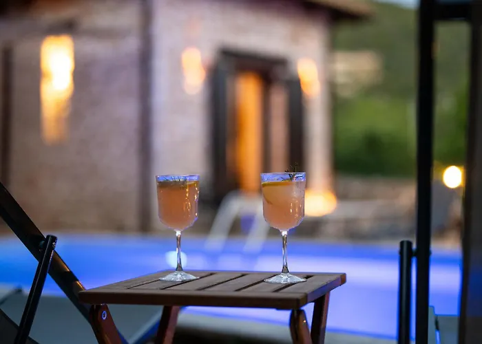 Villa Villa Terra, Private, Luxury Villa With Pool 10 Mins Drive From The Beach